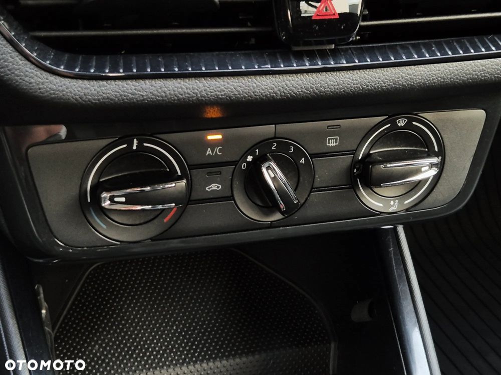 Skoda Fabia 1.0 TSI Ambition - 12