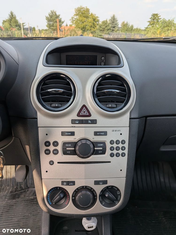 Opel Corsa - 28