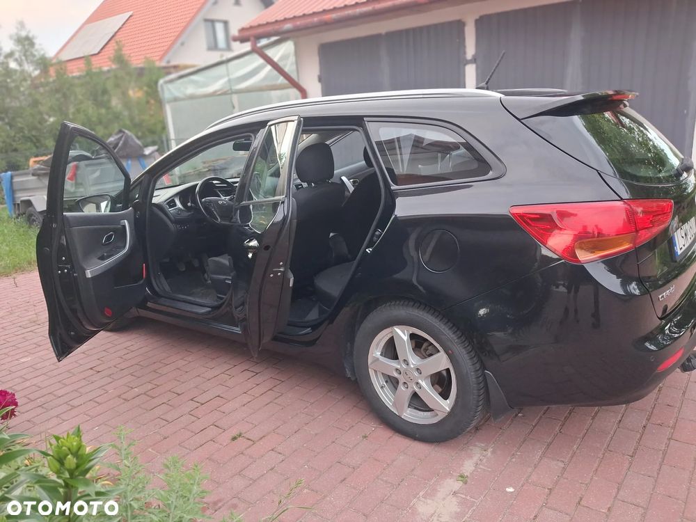 Kia Ceed - 6