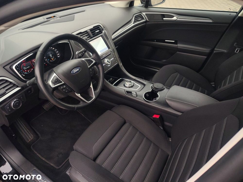 Ford Mondeo 2.0 EcoBlue Titanium - 14