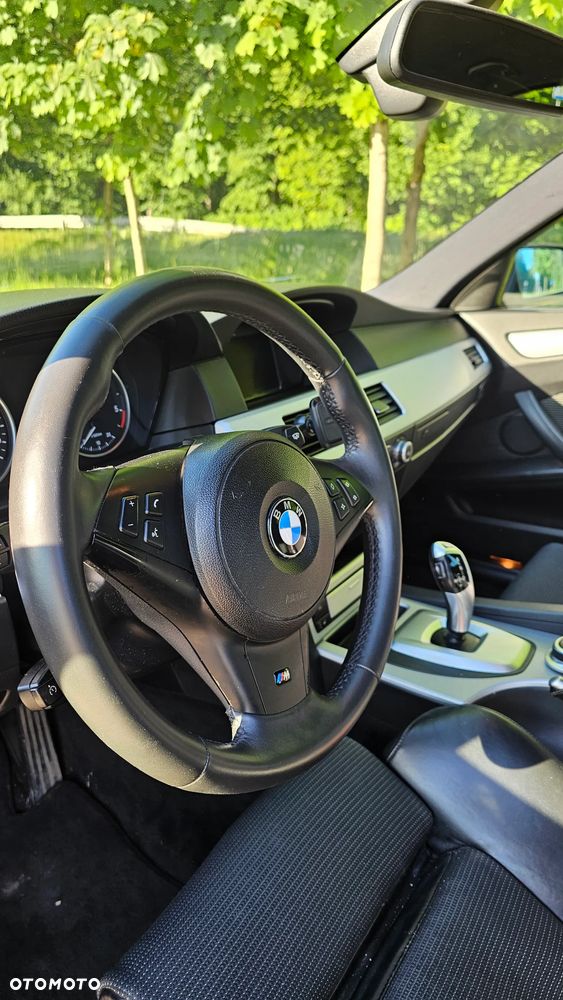 BMW Seria 5 530d xDrive - 12