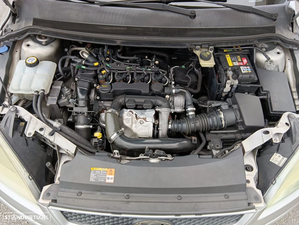 Ford Focus SW 1.6 TDCi DPF Sport - 10