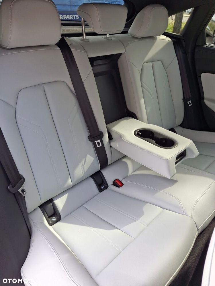 Audi A5 Limousine - 22
