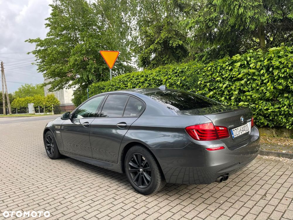 BMW Seria 5 520d xDrive Sport - 5