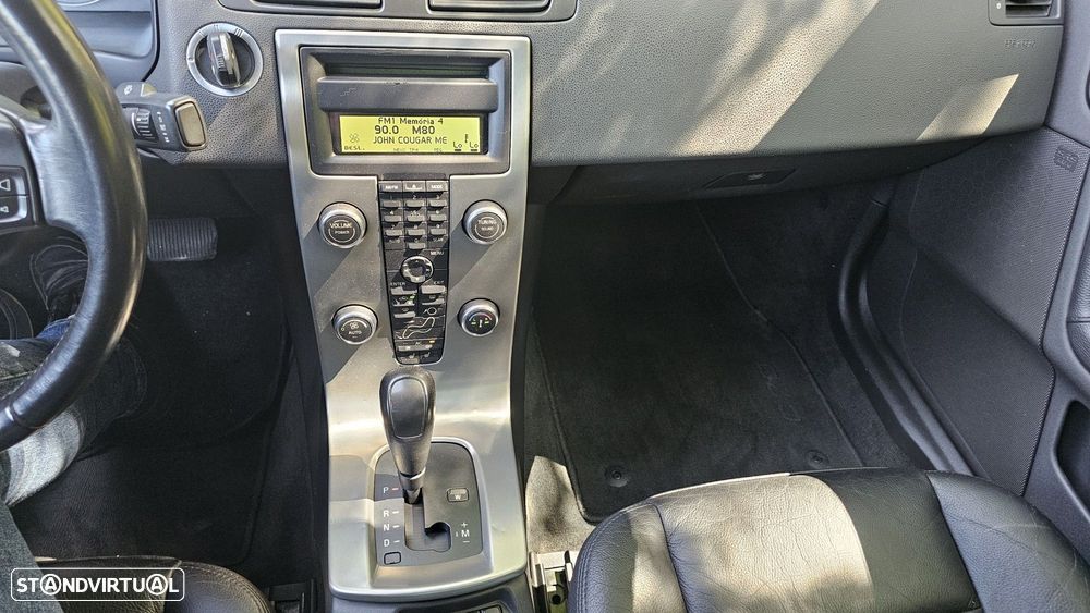 Volvo C70 2.4 D5 Summum Geartronic - 12