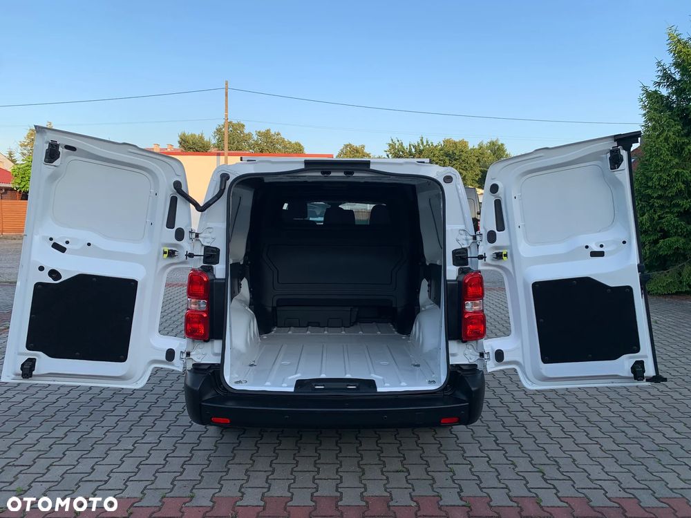 Toyota ProAce 2,0 D-4D Long 3.0t Brygadówka - 12