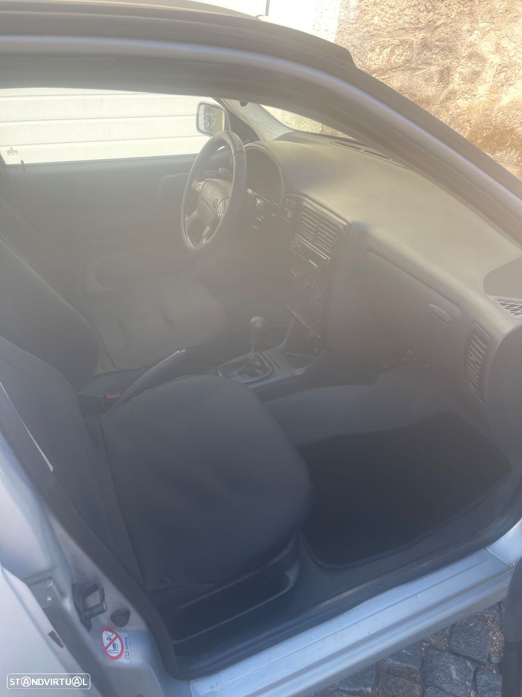 VW Polo 1.0 GL - 6