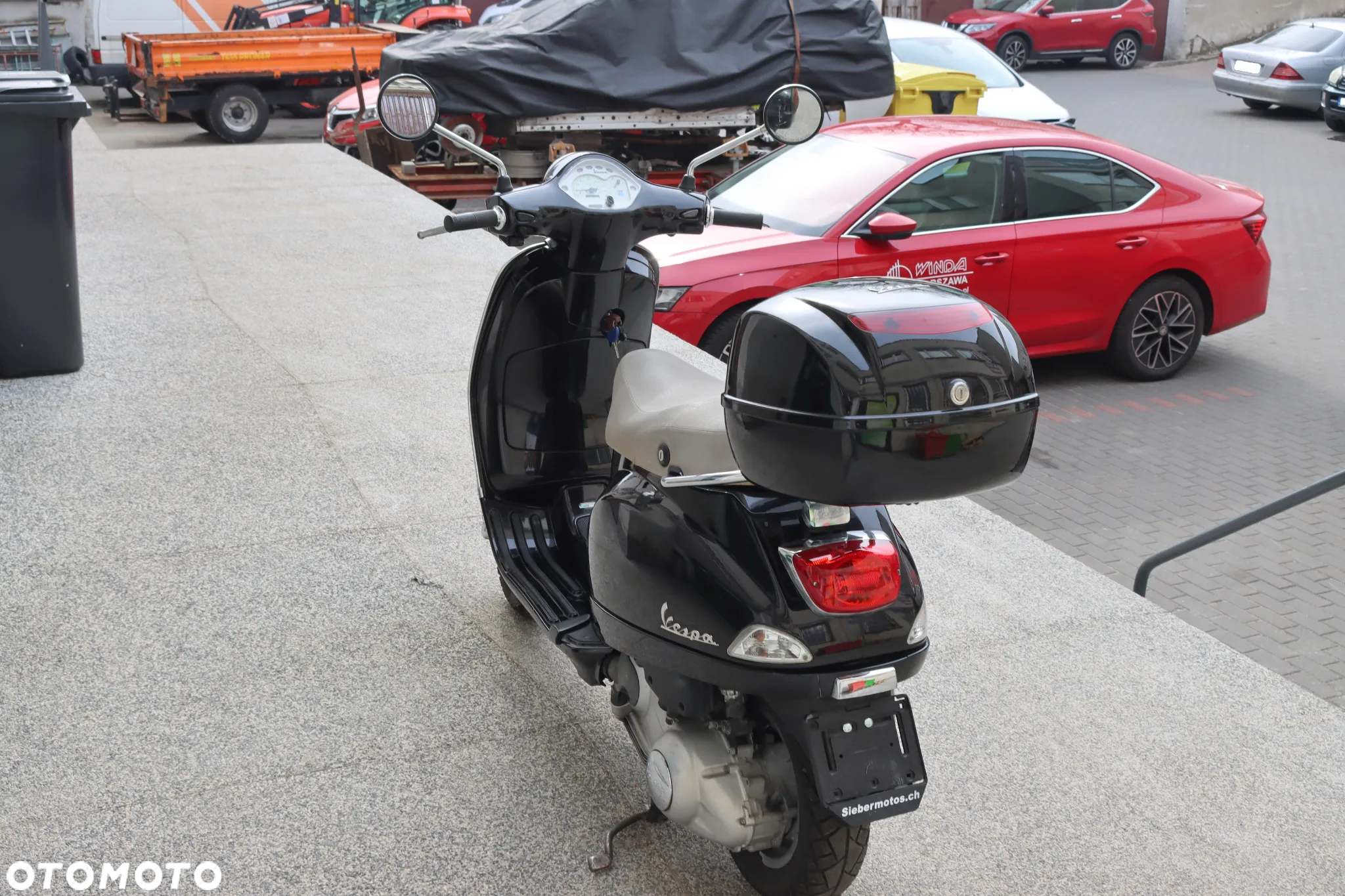 Vespa LX - 4
