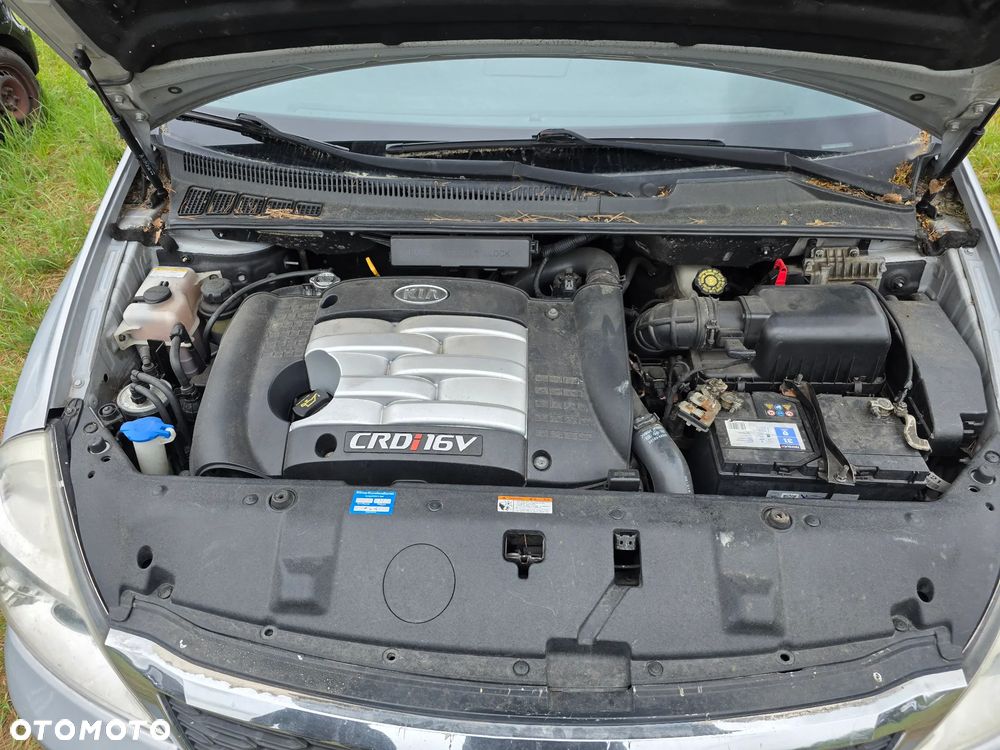 Kia Carnival 2.9 CRDi LX - 22