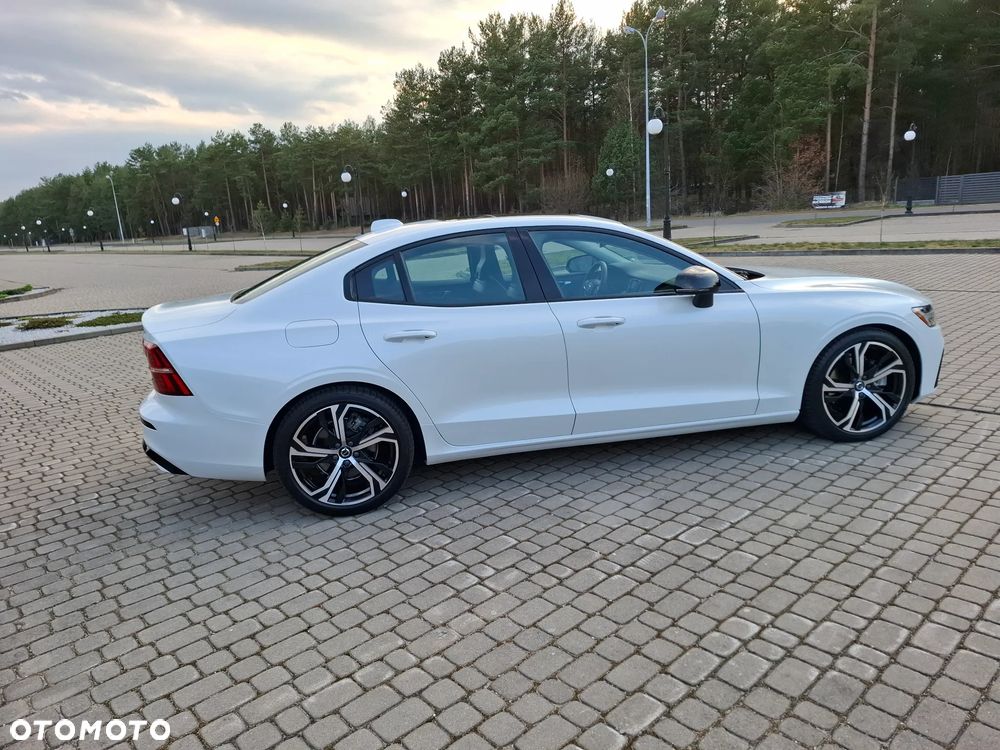 Volvo S60 B5 B AWD Ultimate Dark - 10