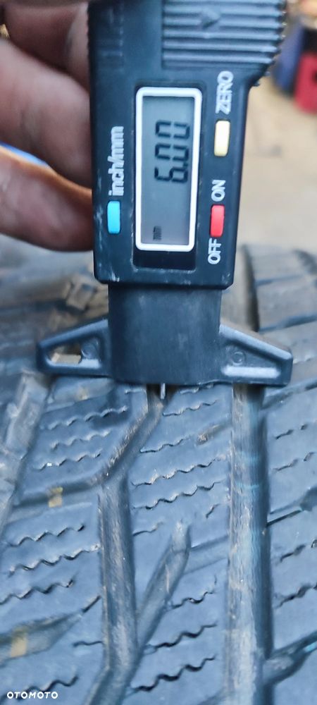 Opony Wielosezonowe Całoroczne Toyo Celsius 175/65/15 84H 2018r 5,5-7mm - 10