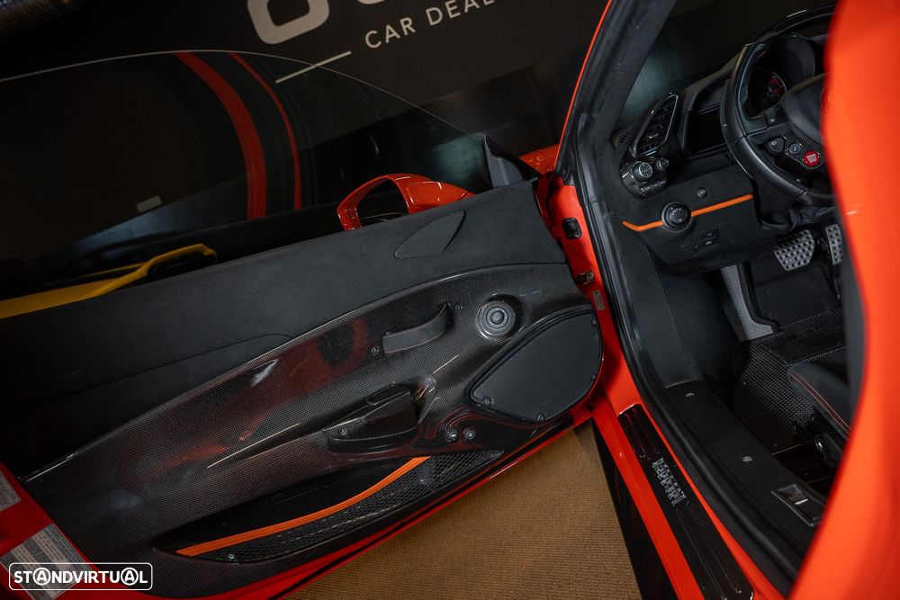 Ferrari 488 Pista - 27