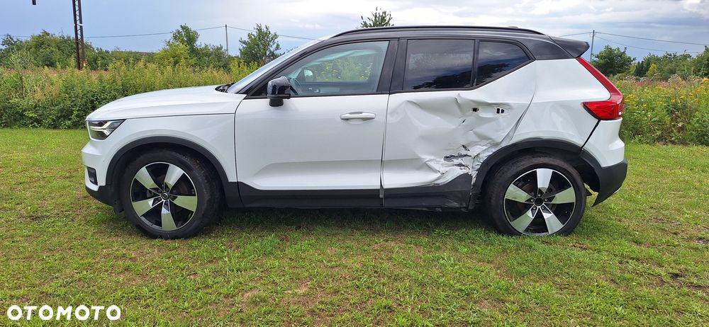 Volvo XC 40 D3 Geartronic Momentum Pro - 6