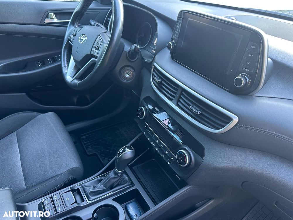 Hyundai Tucson 1.6 T-GDi 4WD 7DCT Premium - 3