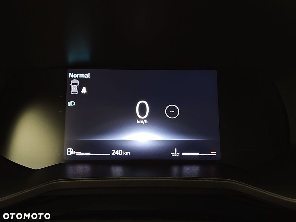 Renault Clio 1.0 TCe Evolution - 15