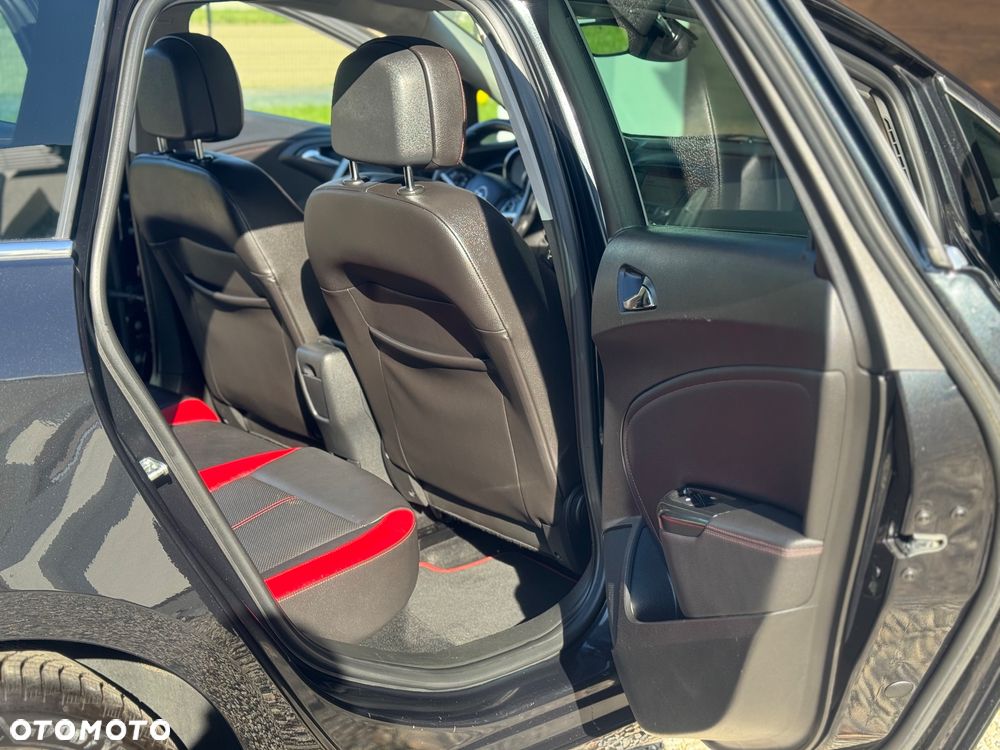 Opel Astra 2.0 BiTurbo CDTI DPF ecoFLEX SportsTourer St - 17