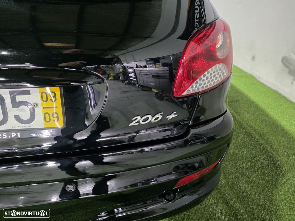 Peugeot 206 - 8