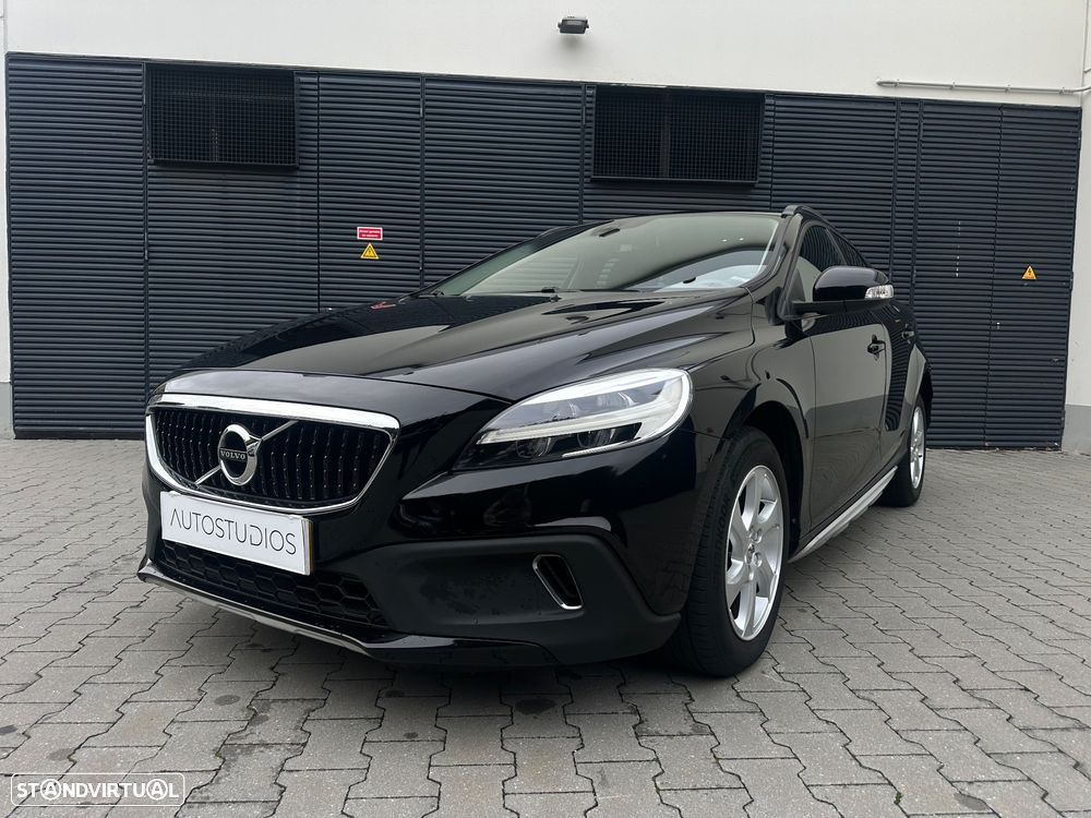 Volvo V40 Cross Country 1.5 T3 Momentum Geartronic - 2