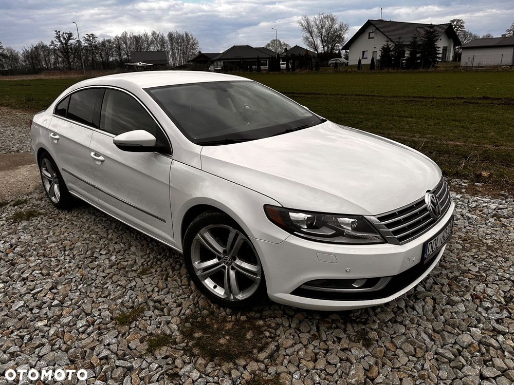 Volkswagen Passat - 15