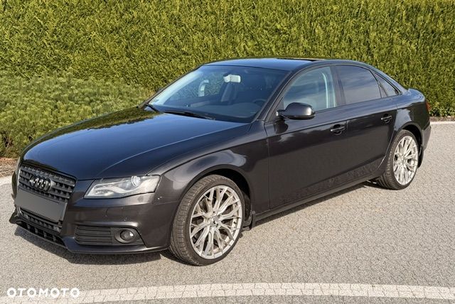 Audi A4 Limousine
