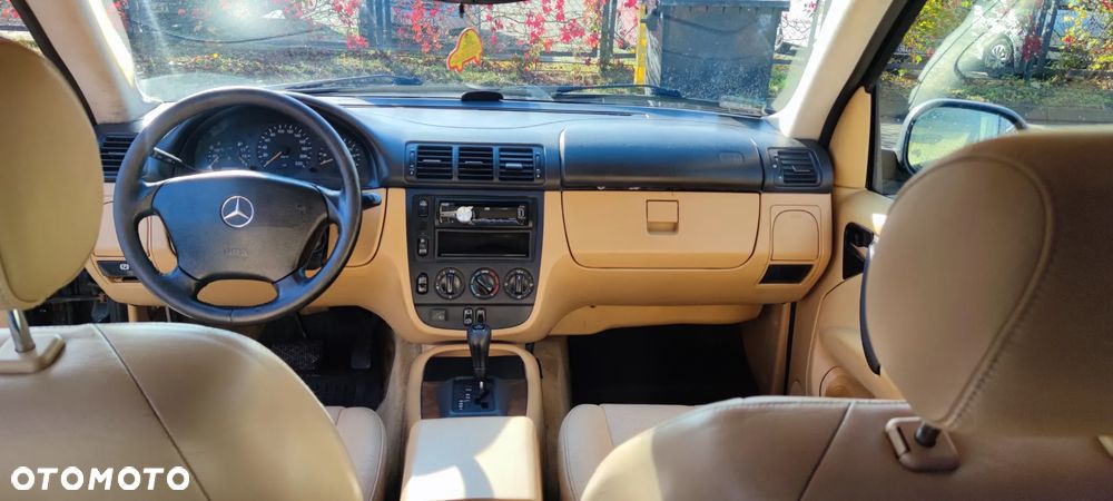 Mercedes-Benz ML 320 - 15