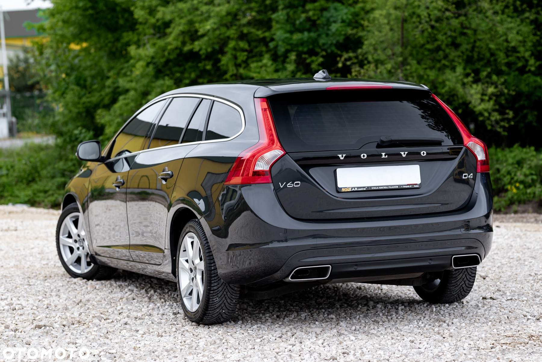 Volvo V60 D4 Geartronic Summum - 17
