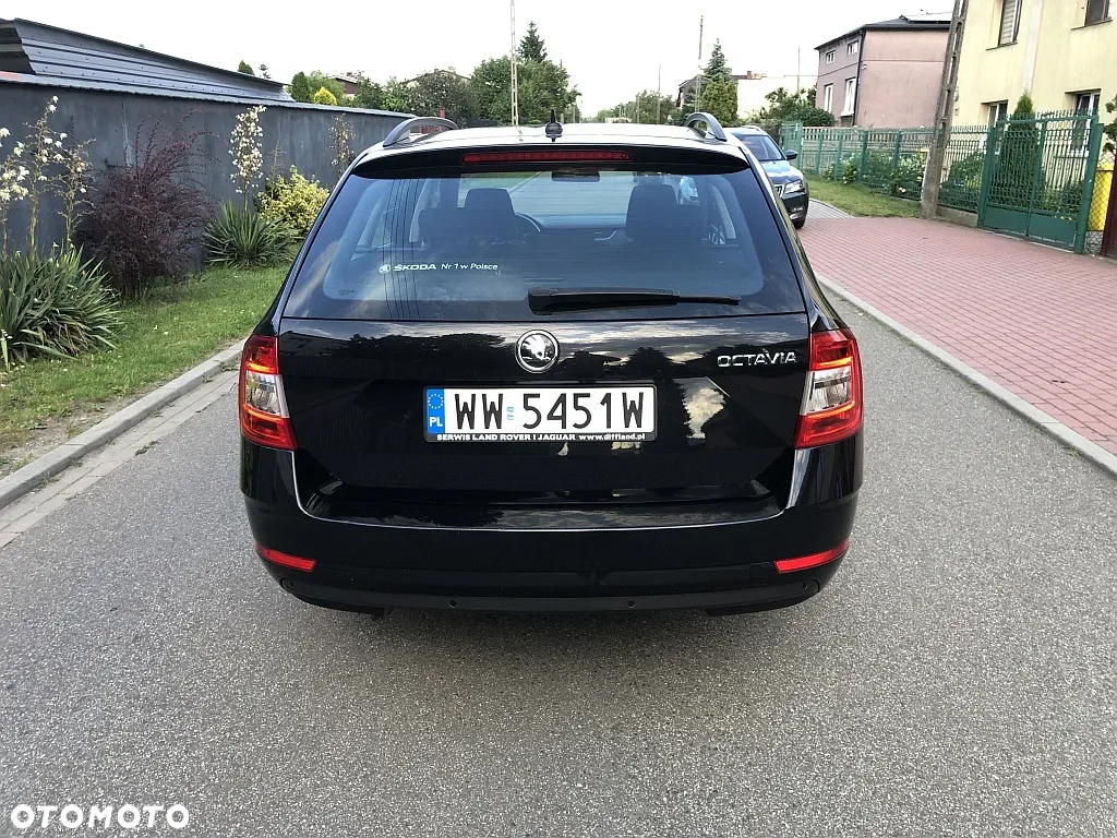 Skoda Octavia 1.6 TDI Ambition - 6