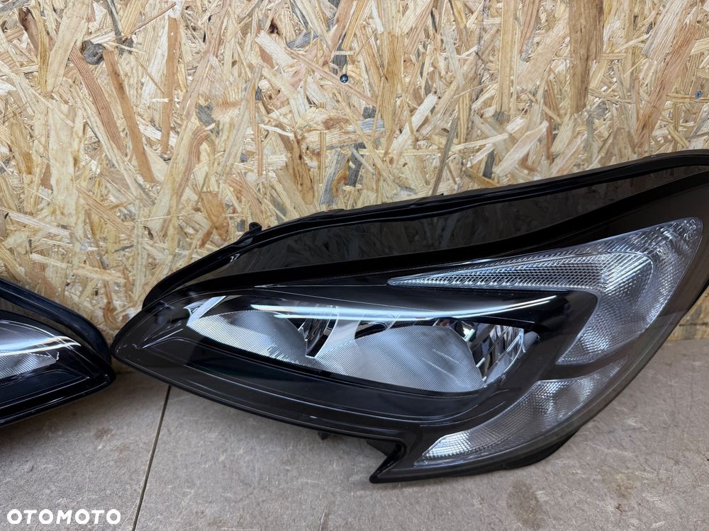 LAMPY LEWA PRAWA KOMPLET OPEL CORSA E ZWYKŁA H7 39108222 13381336 - 21