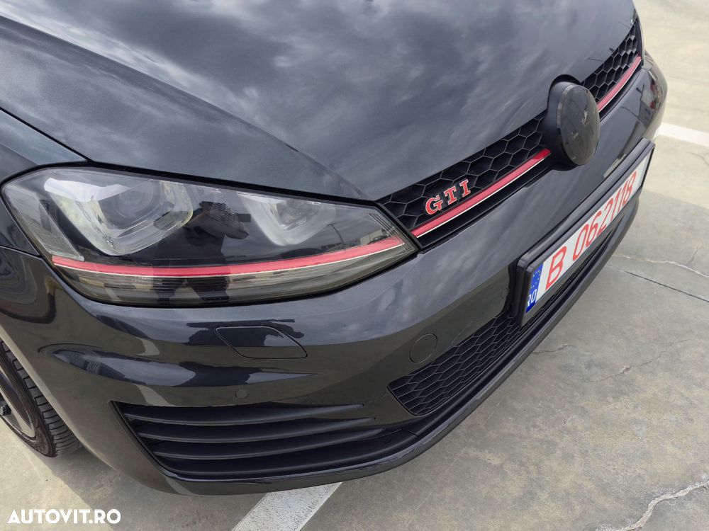 Volkswagen Golf 2.0 TSI BMT DSG GTI - 25