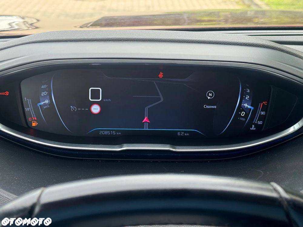 Peugeot 3008 1.2 PureTech Active Pack S&S - 22