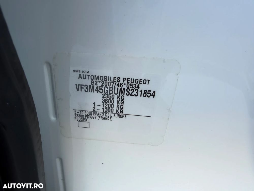 Peugeot 3008 PHEV 300 EAT8 4X4 GT - 39