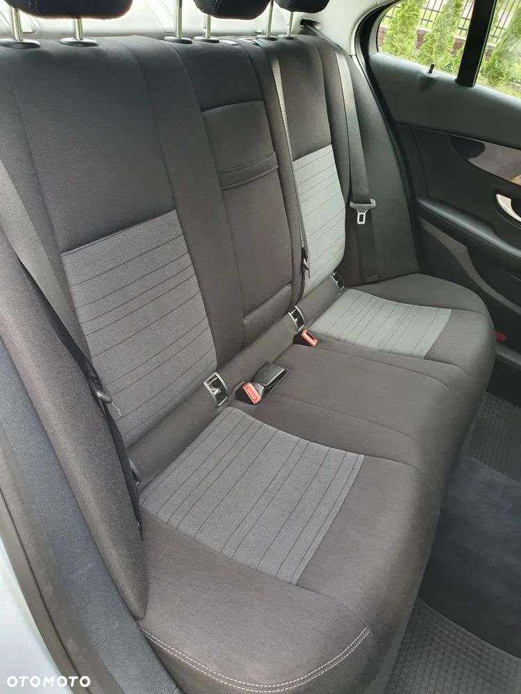 Mercedes-Benz Klasa C 200 (BlueTEC) d 7G-TRONIC - 25