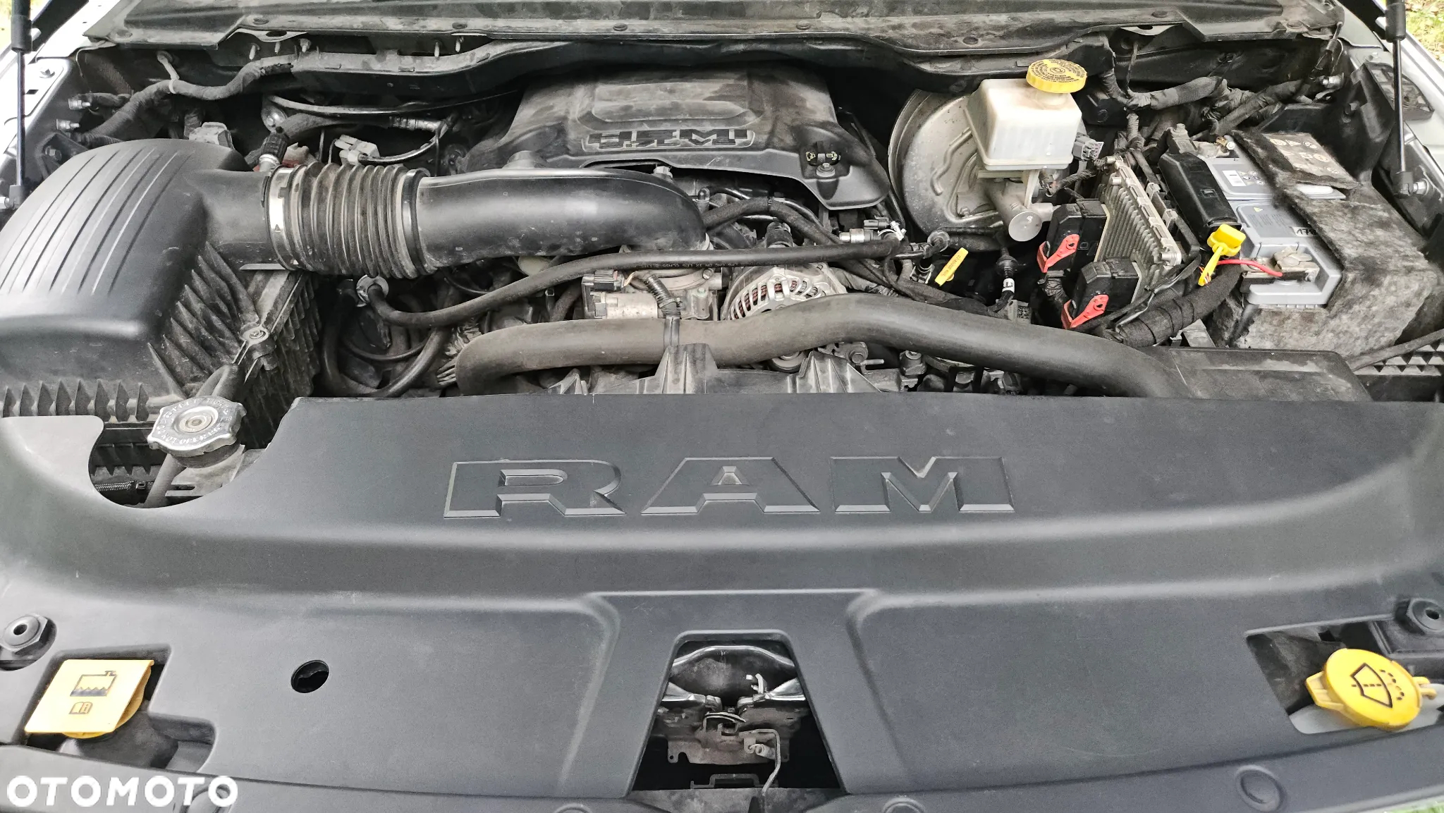 Dodge RAM 1500 5.7 4x4 - 26