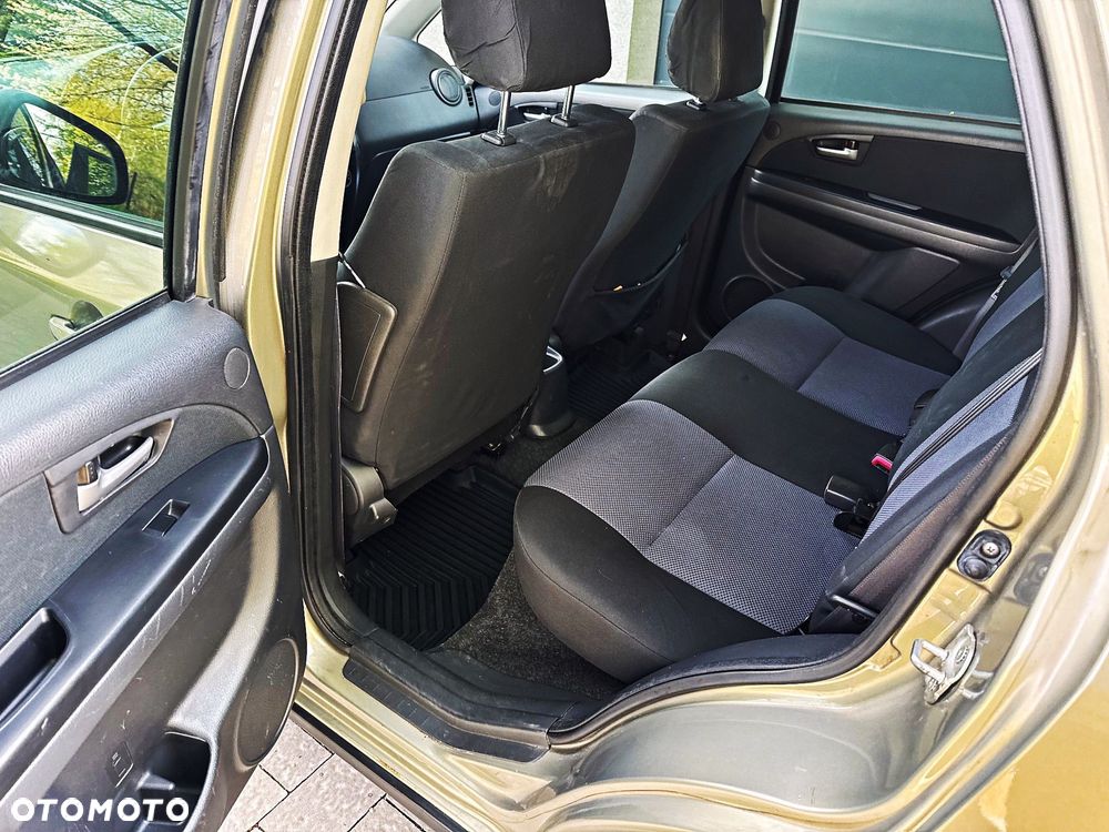 Fiat Sedici 1.6 16V 4x4 Emotion - 34