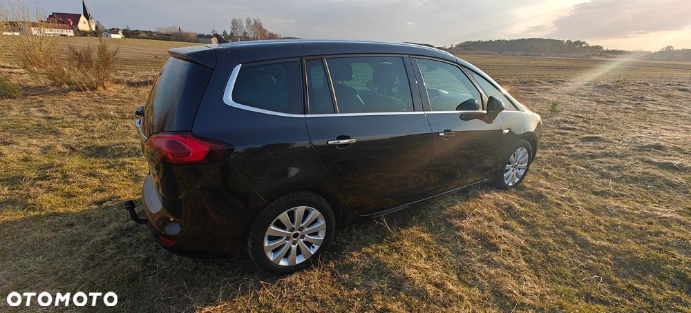 Opel Zafira 2.0 CDTI Cosmo - 9