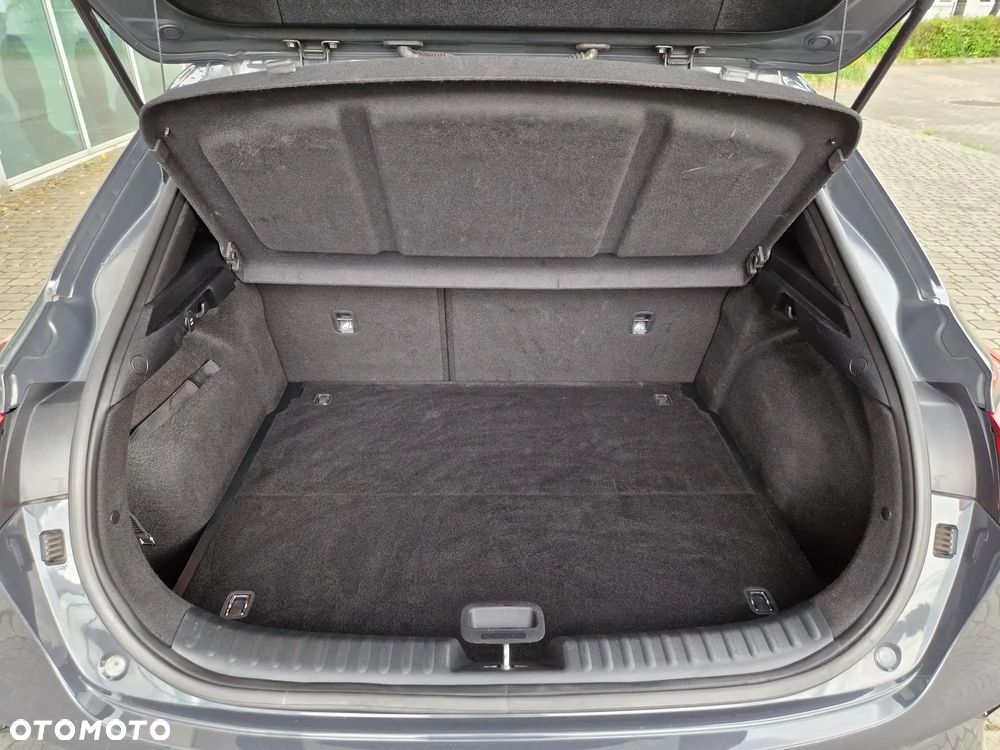 Kia XCeed 1.5 T-GDI M - 15