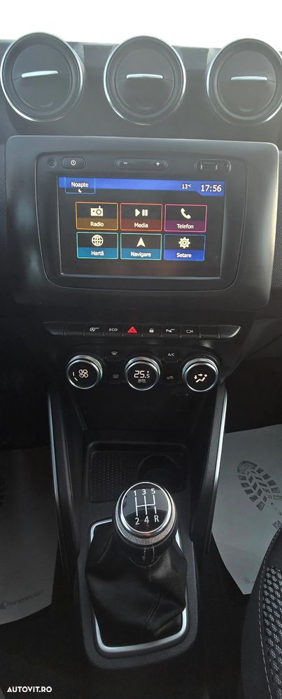 Dacia Duster 1.6 SCe Prestige jante 17" - 37