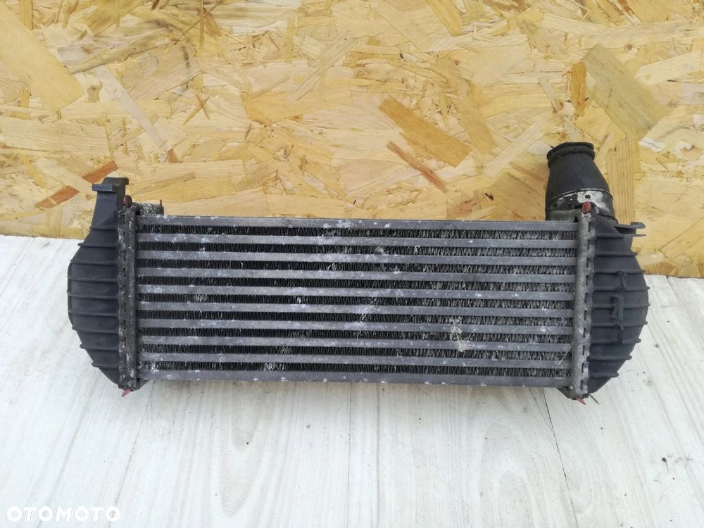 Renault Kangoo II Lift chłodnica powietrza intercooler 14496323R Y5665003 - 2