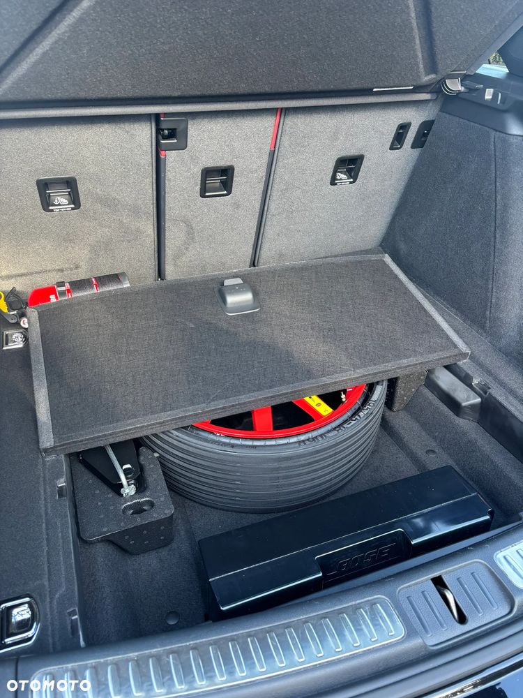 Porsche Macan T - 13