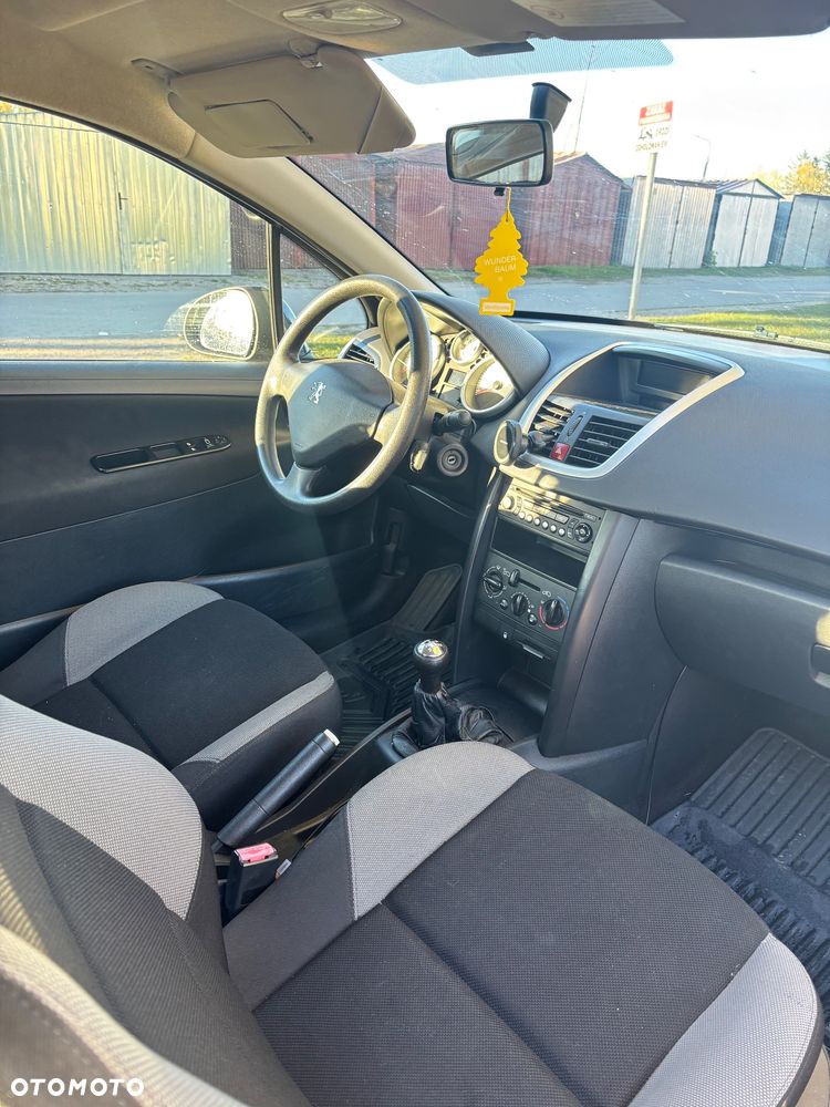 Peugeot 207 75 Urban Move - 7
