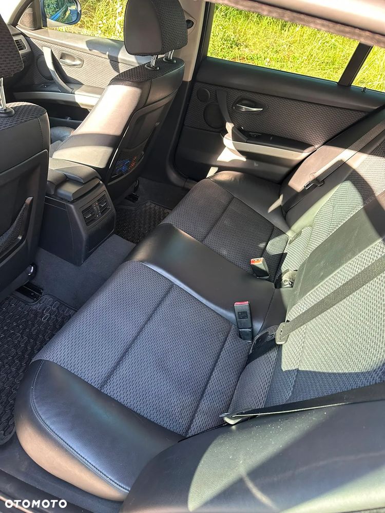 BMW Seria 3 320d DPF - 5