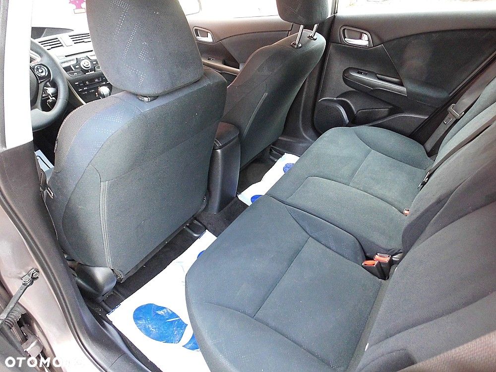 Honda Civic 1.4 i-VTEC Elegance - 6