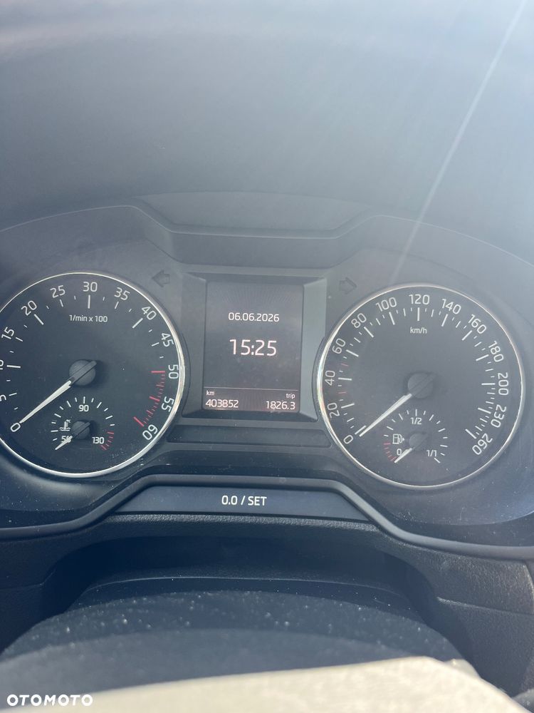 Skoda Octavia 2.0 TDI Joy DSG - 11