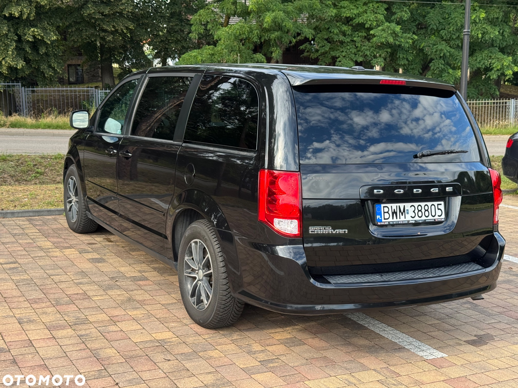 Dodge Grand Caravan - 9