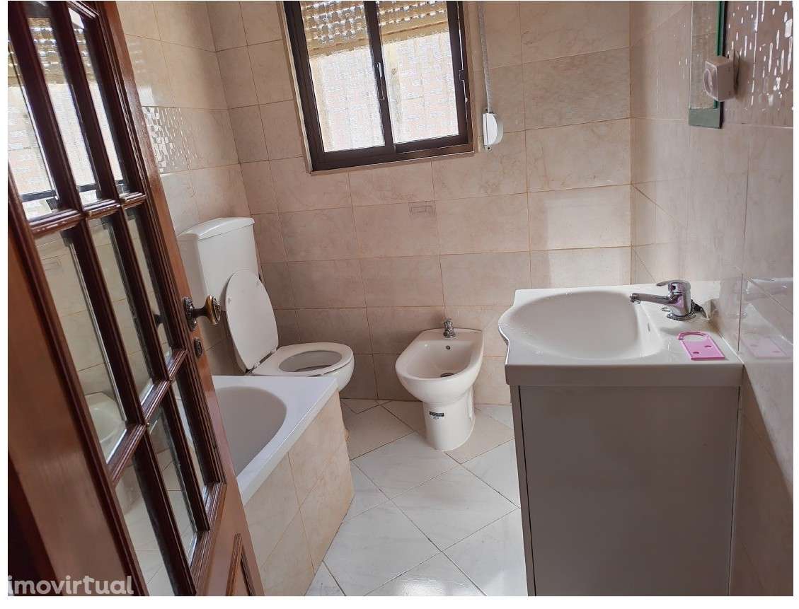 T3 pronto a habitar com varanda e terraço, São João da Talha - Grande imagem: 4/11