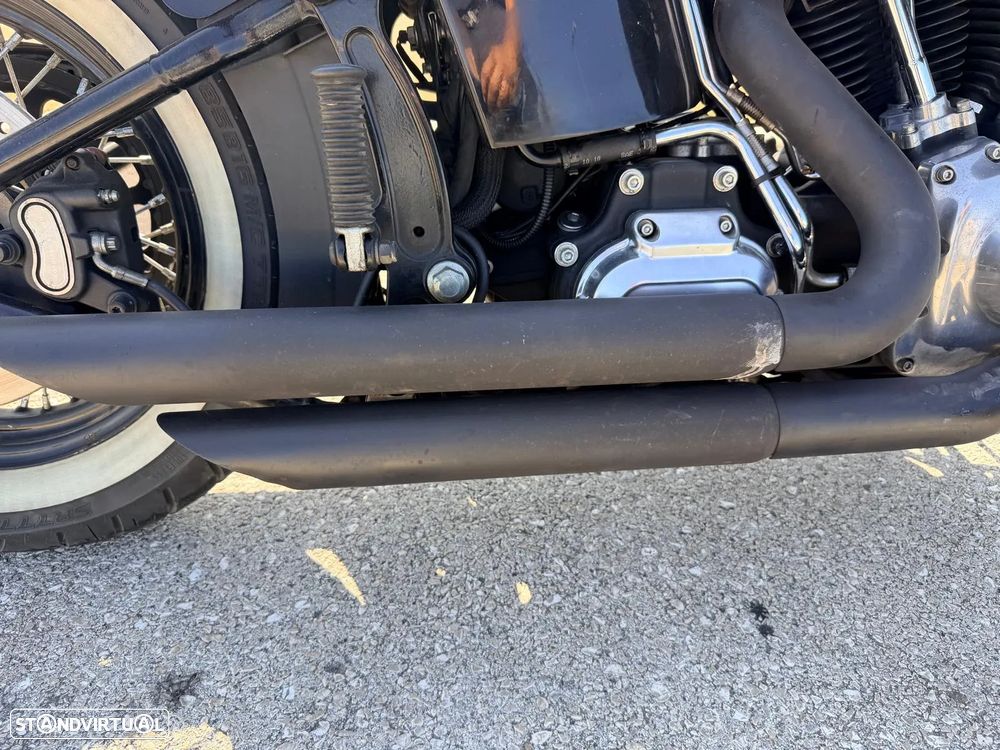 Harley-Davidson FLST SLIM (CUSTOM) - 11