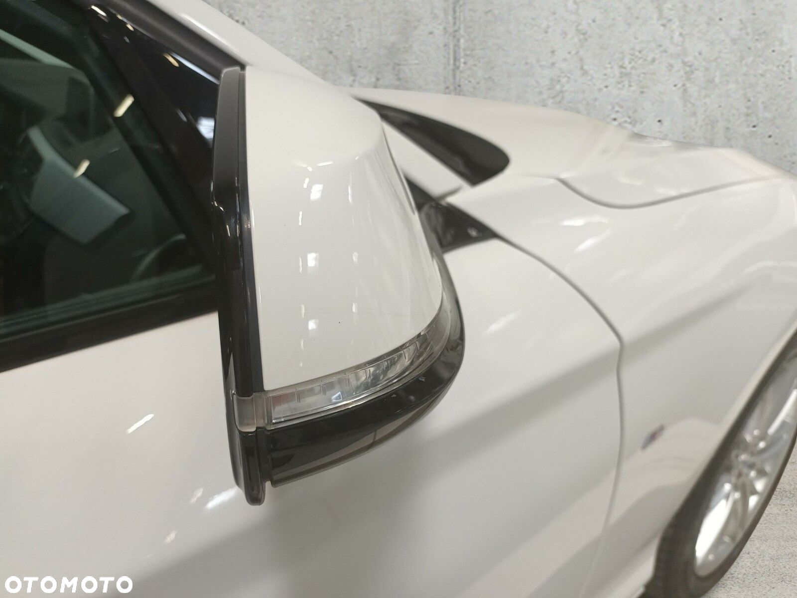 BMW Seria 1 - 20