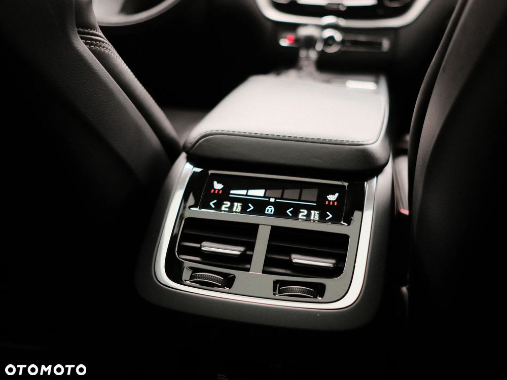 Volvo XC 60 D4 Inscription - 20