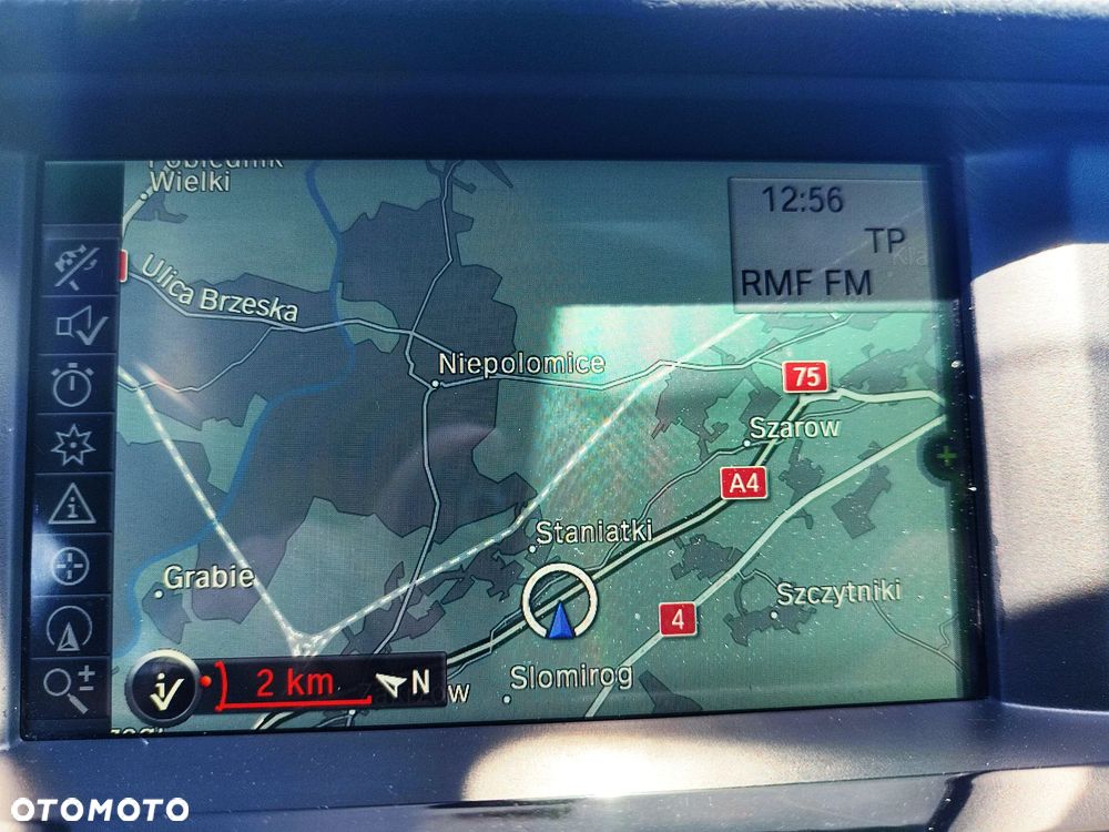 BMW Seria 5 520d - 27