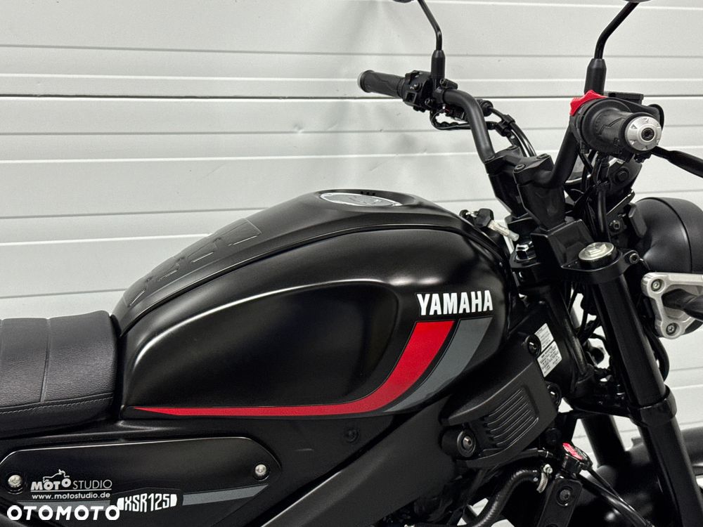 Yamaha XSR - 6